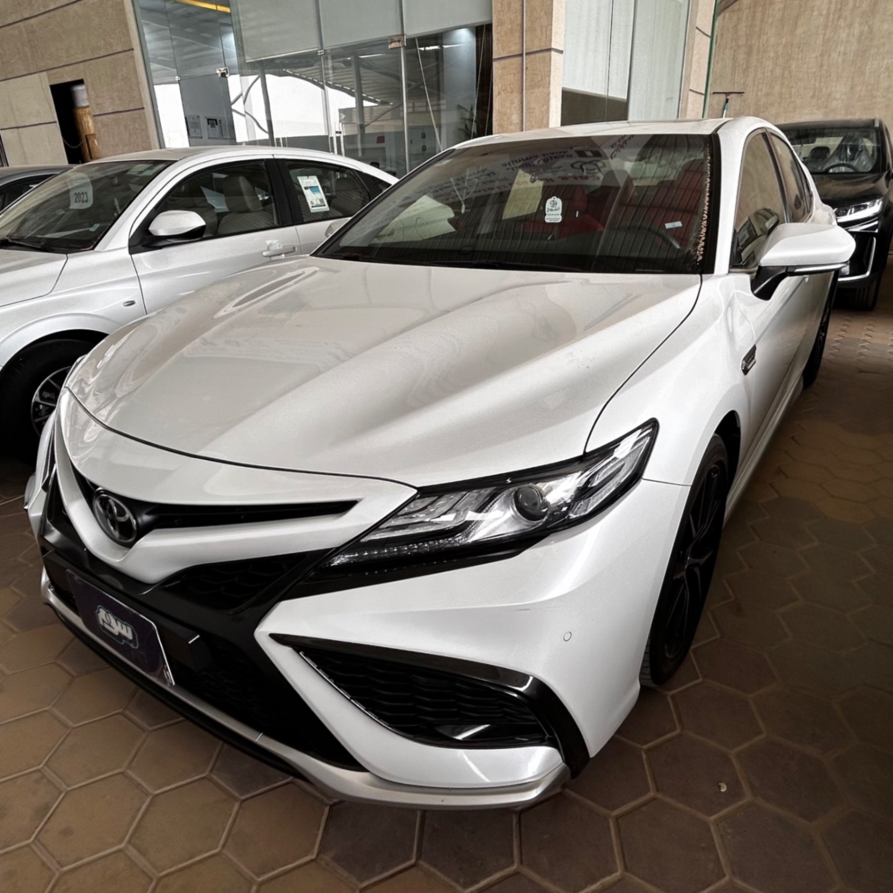 تويوتا كامري كامري, 2022, 20,000 - 80,000KM, Sedan - Like New