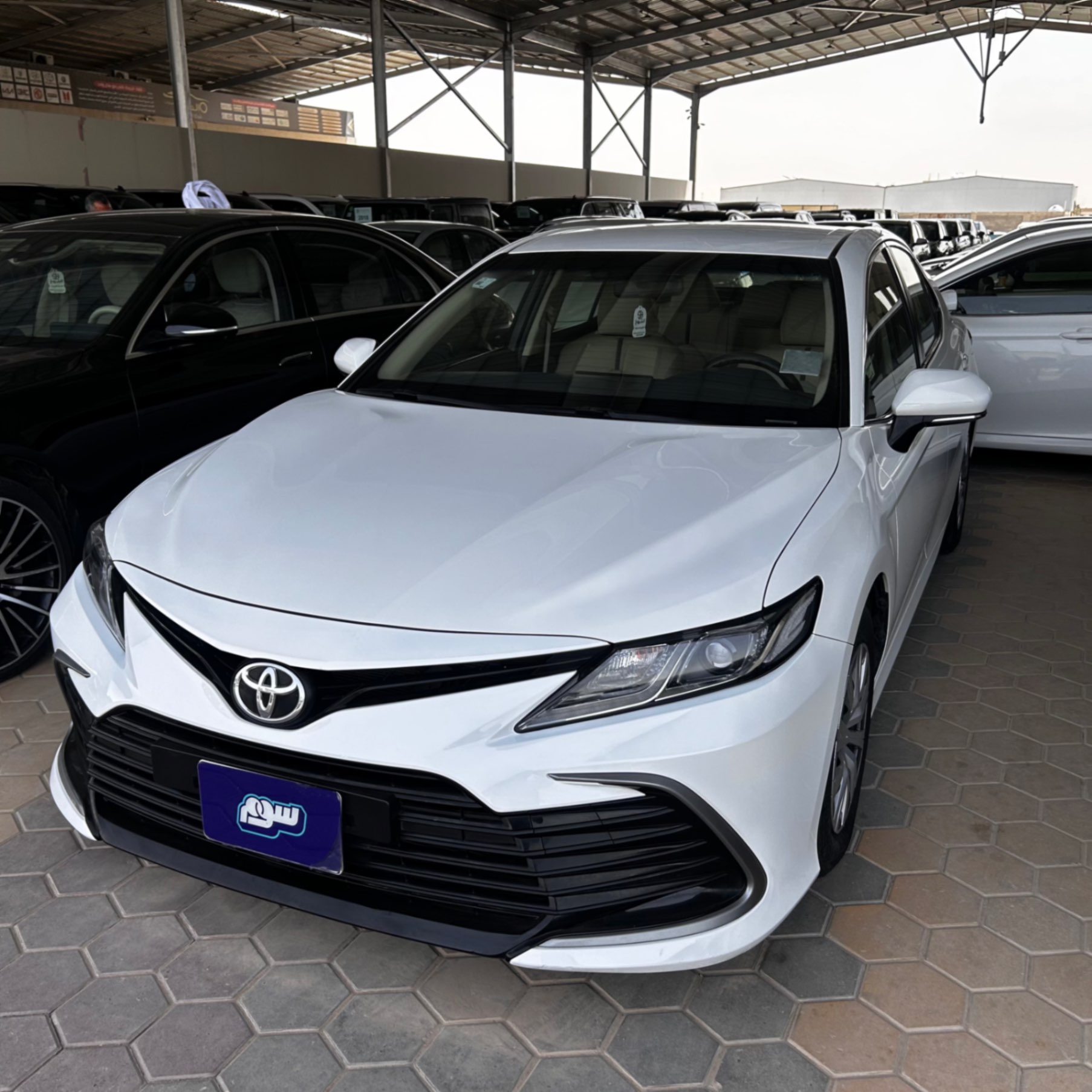 تويوتا كامري كامري, 2023, 20,000 - 80,000KM, Sedan - Like New